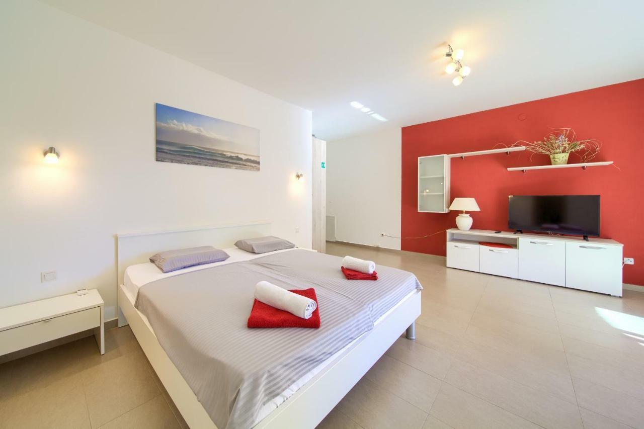 Stela Apartment Pinezici (Krk)
